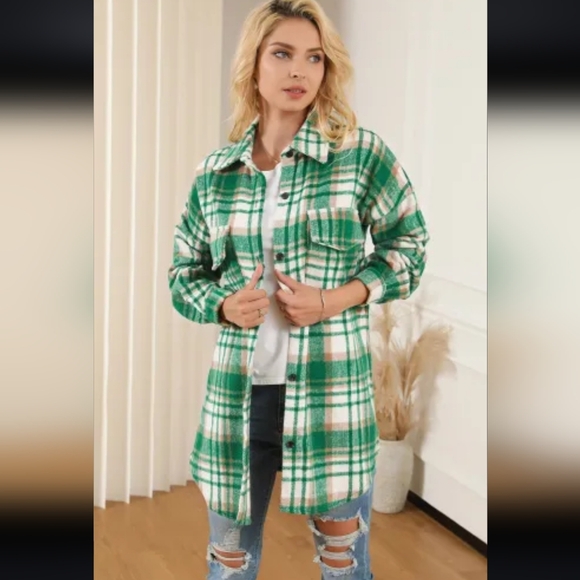 New Green Plaid shacket - Picture 14 of 17